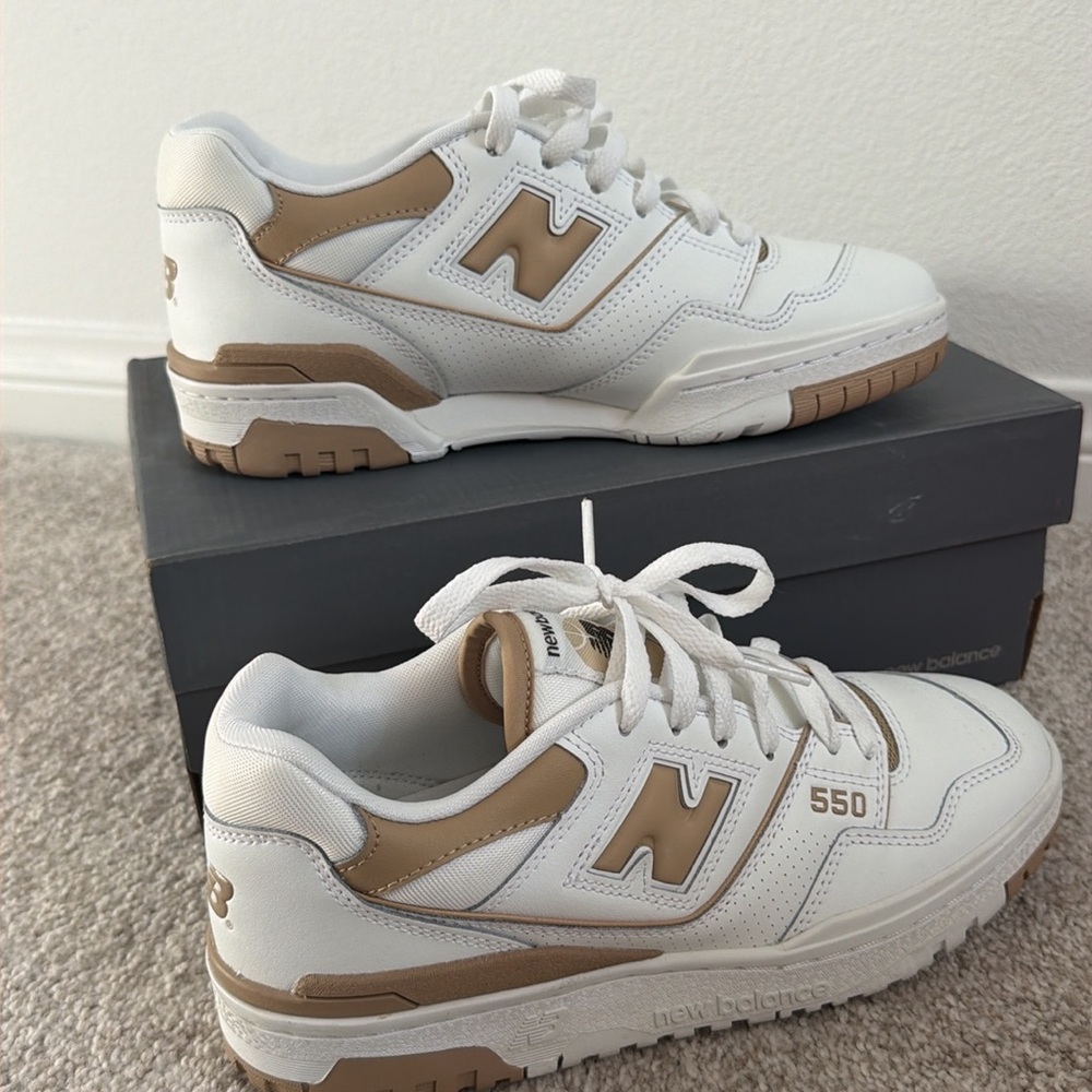 New Balance 550 - Picture 7 of 9